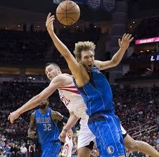 对这套阵容有何看法？ 👇 来源：The United Stand⚪️🔴 今日出战利兹联的首发阵容揭晓！我们同样猜不透阵型 #mufc