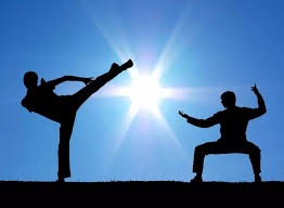 美记：字母哥今年夏天向队友透露，自己已接近转会尼克斯