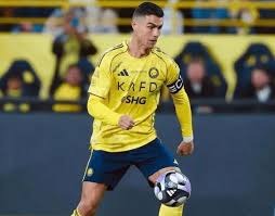 不差钱，阿联酋足协提供5架专机拉球迷去客场看世预赛